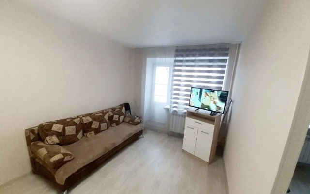 Na Prospekte Mira 25 Flat