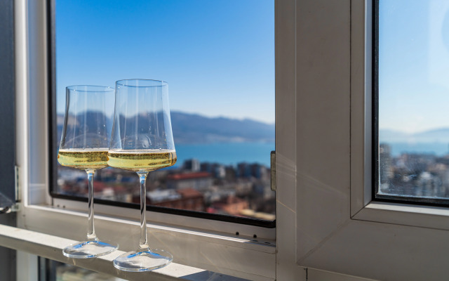 S Vidom Na More Ot LetoApart Apartments