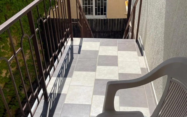 Prostornaya Ryadom s Morem Flat
