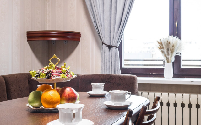 Neoklassika na Vasilyevskom Flat