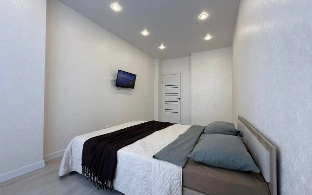 Yasny Bereg 12 Flat