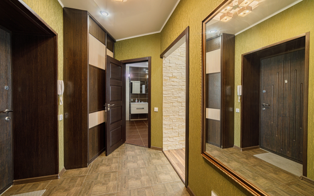Flagman Apartments