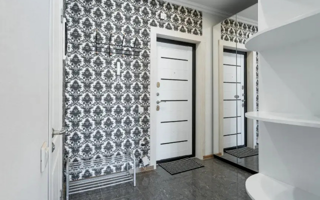 Na Pereulke Bogdana Khmelnitskogo 8 Flat