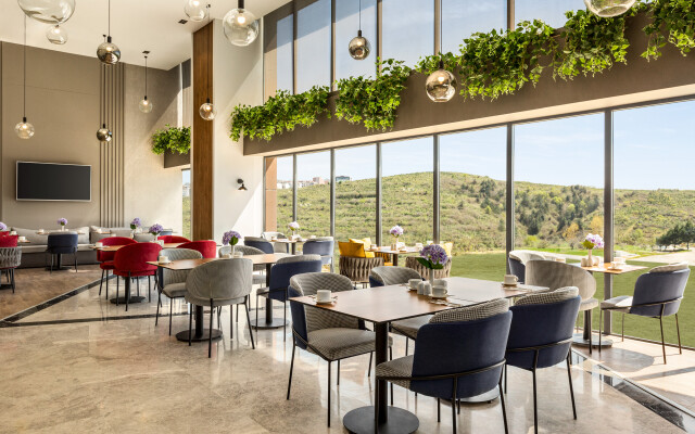 Ramada Encore by Wyndham Istanbul Arnavutkoy