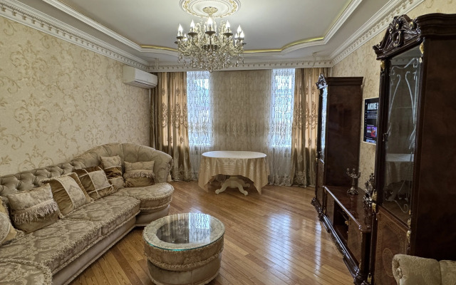 Квартира тихая напротив Автовокзала с видом на Машук