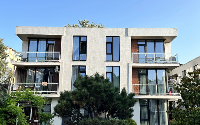 Na Molodogvardeyskoy 2/50 Flat