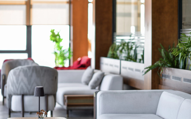 Отель Alexander Resort