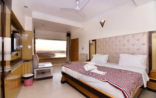 Ganesha Inn Hotel