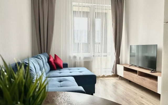Yevrodvushka U Metro Lesnaya Apartments