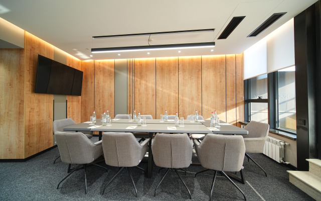 Yerevan Place Hotel