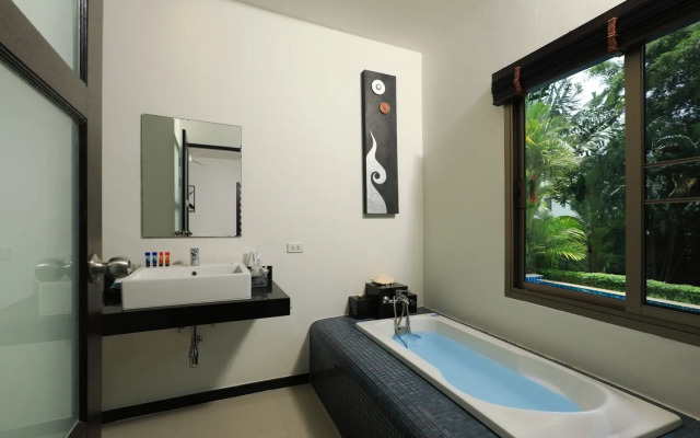 Вилла Heni Private pool 3BR Naiharn Beach