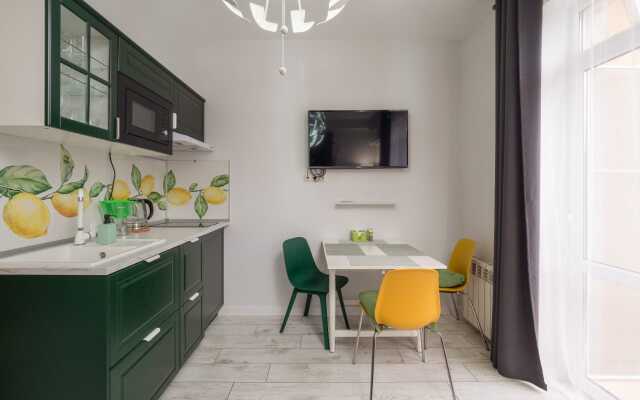 U Morya S Basseinom ZhK Solnechnyij apt47 Apartment