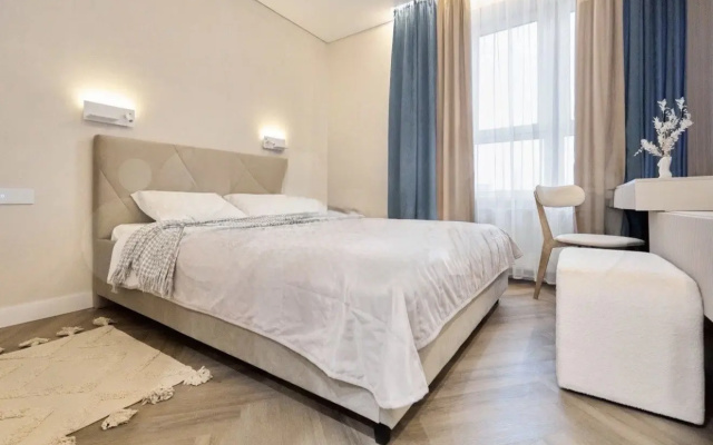 Квартира видовая в доме у реки Business Apartments Акватория