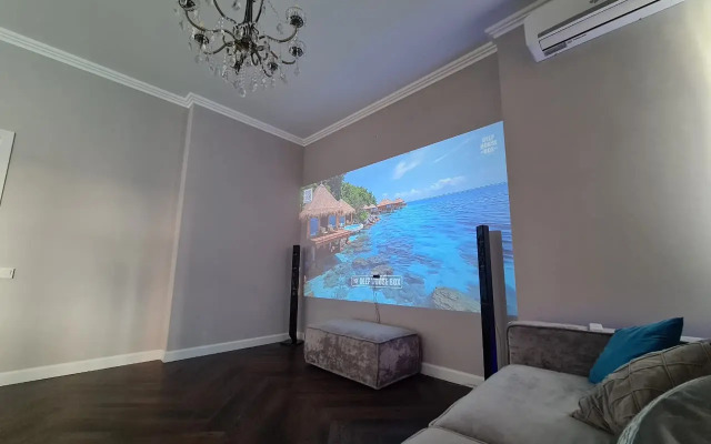 Апартаменты Кино в ЖК 5 звезд