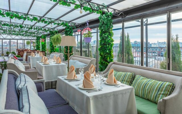 Clementine Moscow Hotel