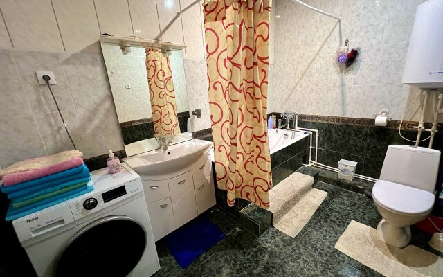 Апартаменты ArendaGrad Коммунистическая 5