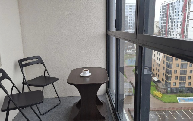 Квартира студия с видом на мост