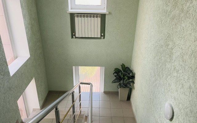 Alina Guest House