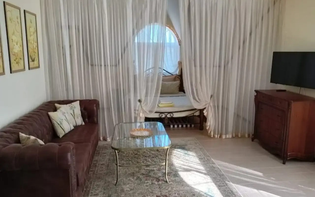 Orel-Izumrud Guest House