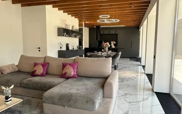 Dom Villa