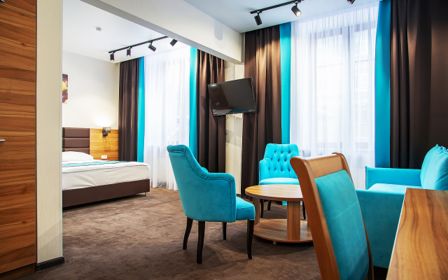 Zolotoy Kompas Hotel