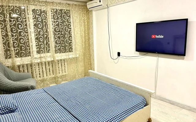 Odnokomnatnaya Vozle Parka Pobedy Flat