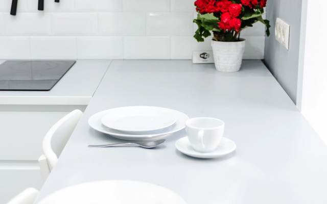 Narodnaya 14s1 (01) Apartments