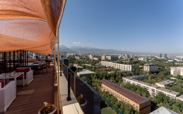 Reikartz Sky Almaty Hotel