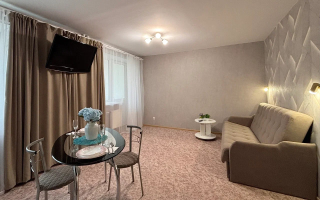 Апартаменты BestHome Двухкомнатная квартира Golden Sunshine на Волге