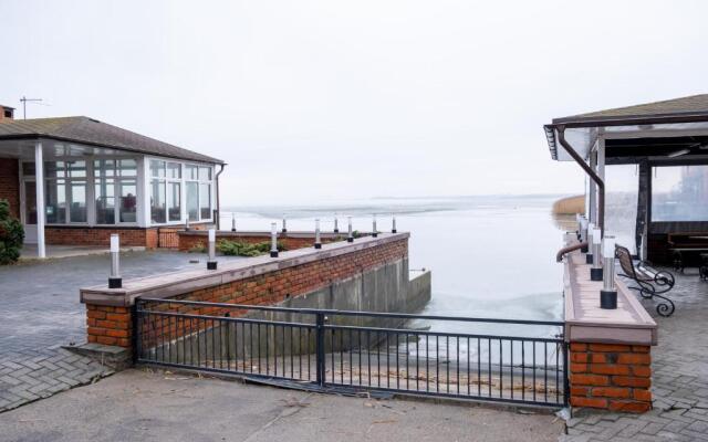 Apart 39 U Zaliva Delfin Apartments