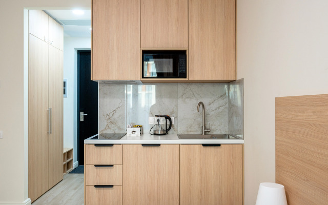 Na Naberezhnoy Makarova 58 Apartments