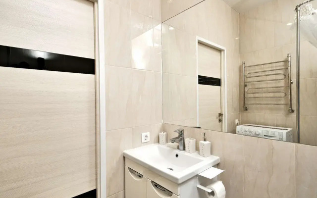 Dvukhurovnevye Na Krymskoy Ulitse 65B Apartments