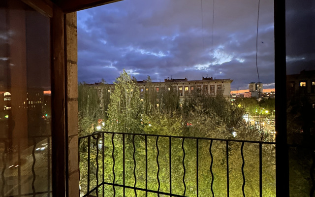 Апартаменты Уютные в Центре Города на Аллее Героев