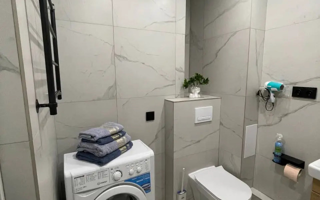 Studiya S Podzemnym Parkingom Flat