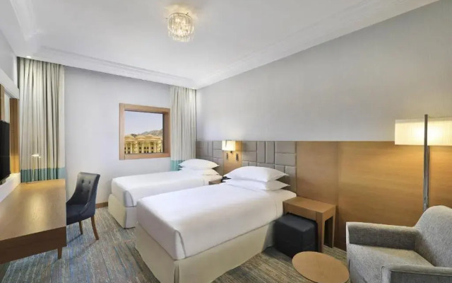 Отель Four Points by Sheraton Makkah Al Naseem