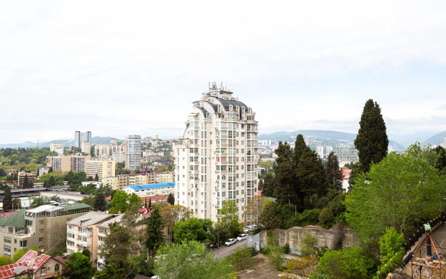 Квартира Просторная  в Центре Сочи на Первомайской Улице