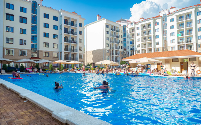 S Sobstvennym Dvorikom Ot Home Group Apartments Apartments