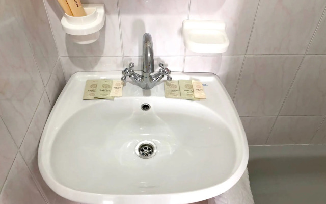 Matis Allama Group Guest house