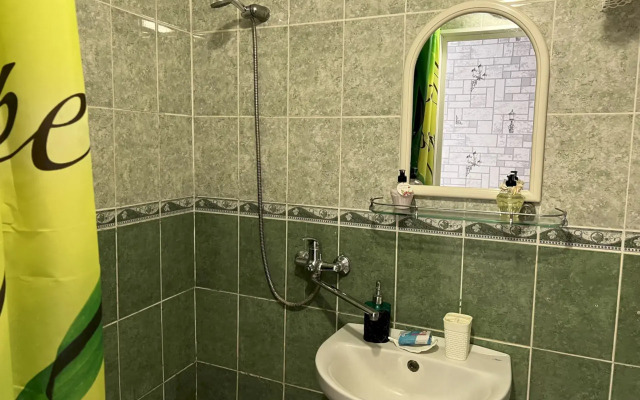 Апартаменты 331 Свердлова 7