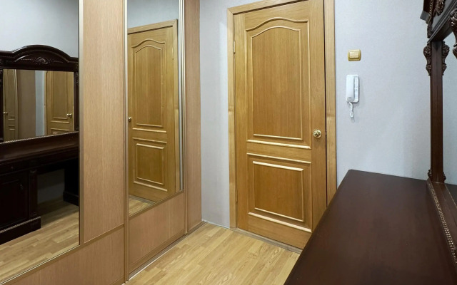 Dvukhkomnatnaya kvartira v tsentre goroda Flat
