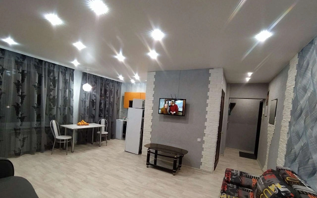 Апартаменты на Базстроевской, 22