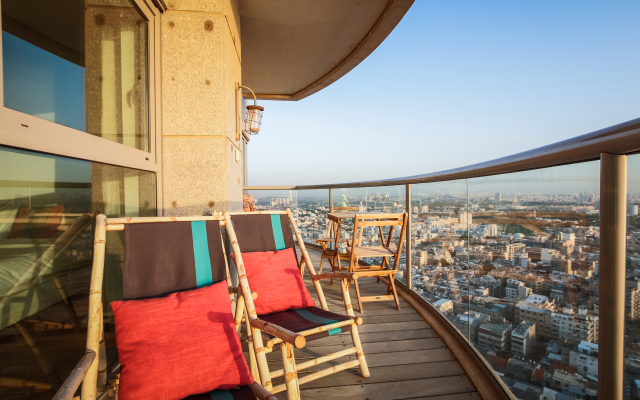 Luxury Condo & Spectacular View by FeelHome Apartments