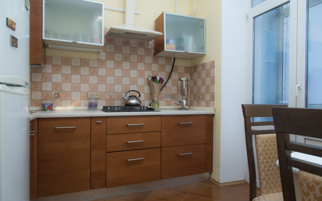 Dvuhkomnatnye na Ploshchadi Pobedy Apartments