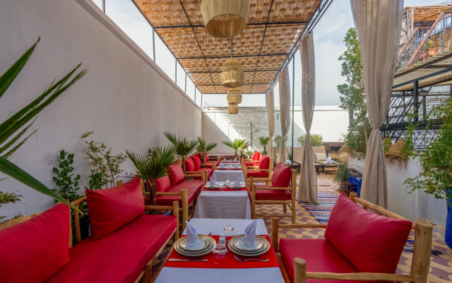 Гостевой дом Riad Des Remparts