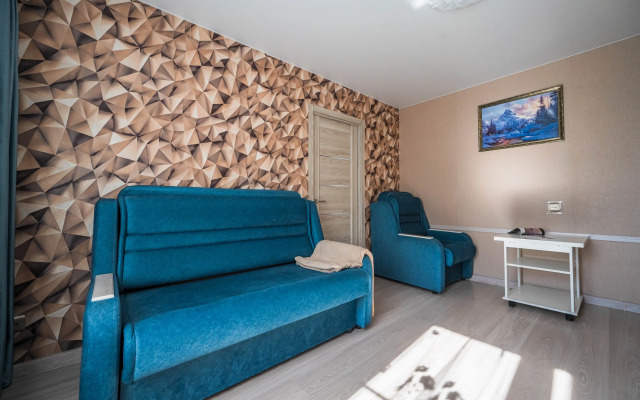 Квартира 2-комнатная близко к ЭКСПОфоруму