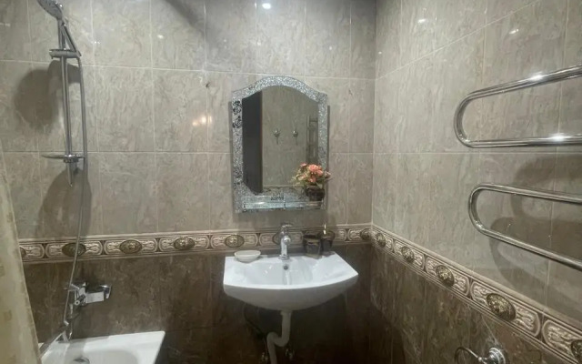 Квартира с Видом на Море, Озеро и Парк