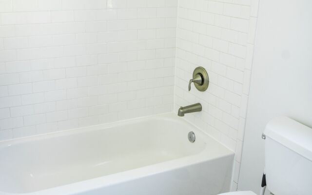 Hollywood Luxury Home NoHo