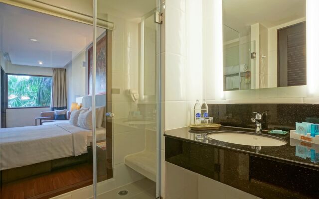 Novotel Phuket Vintage Park Resort