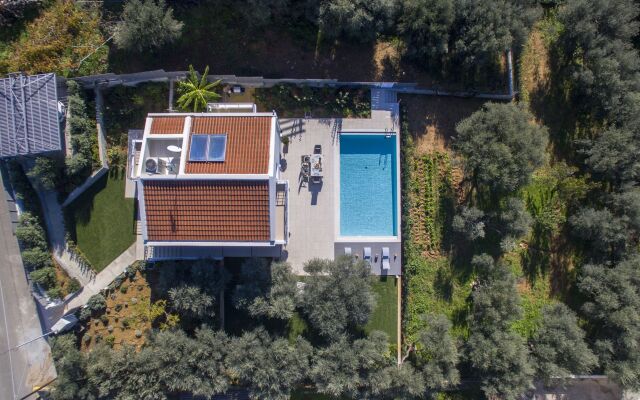 Sunlight Breeze Villa