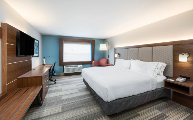 Holiday Inn Express & Suites West Plains Southwest by IHG
